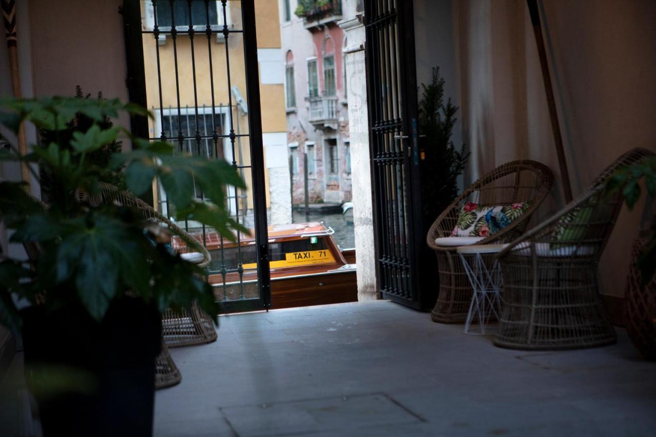 Aqua Apartments Venesia Bagian luar foto